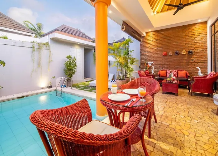 Lollie Villa *